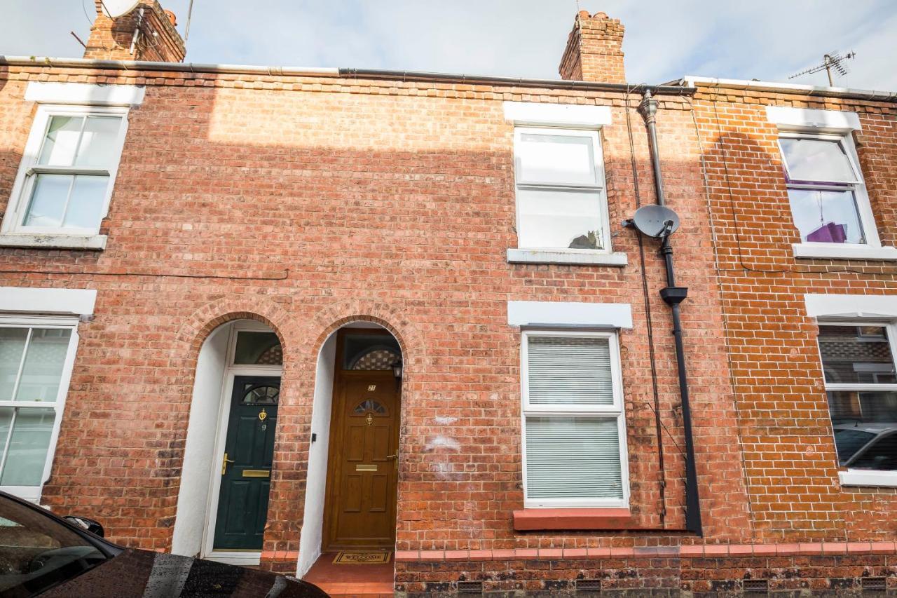 Spacious, Modern 4 Bed House Close To City Centre Chester Exteriör bild