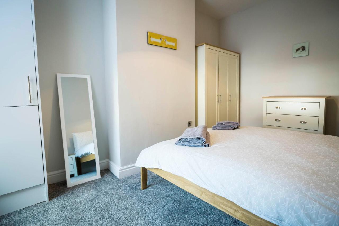 Spacious, Modern 4 Bed House Close To City Centre Chester Exteriör bild